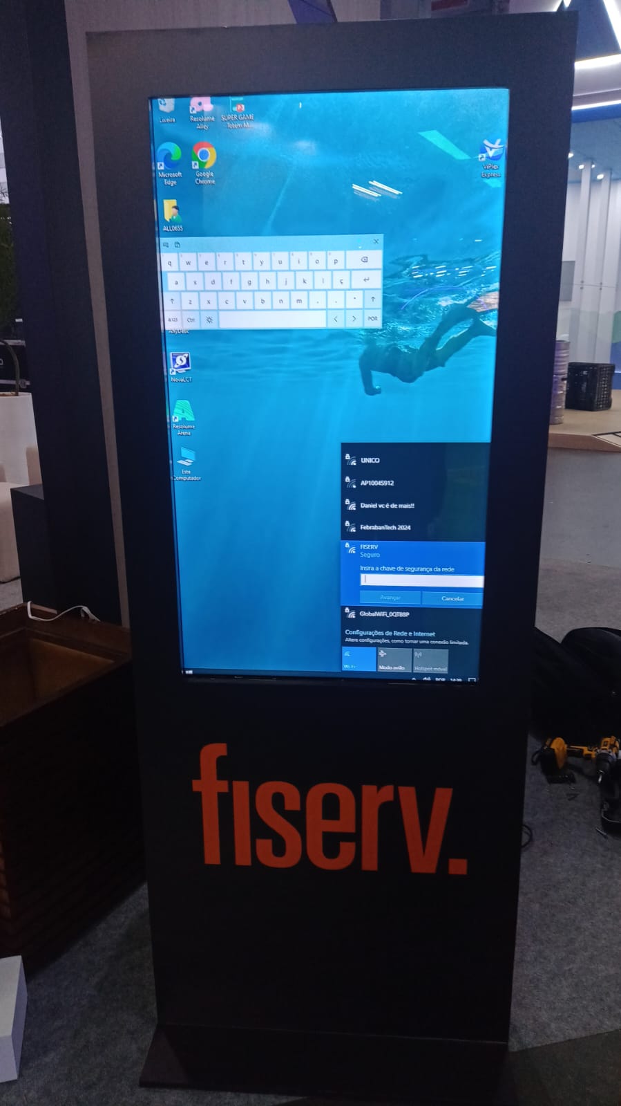 Aluguel de totem touch screen soluçoes tecnologica em São Paulo,Santo André, Sorocaba, Osasco em 2026